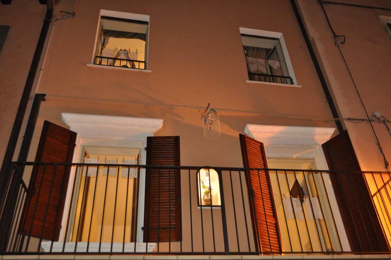 Le Finestre Sul Borgo 3* Peschiera del Garda