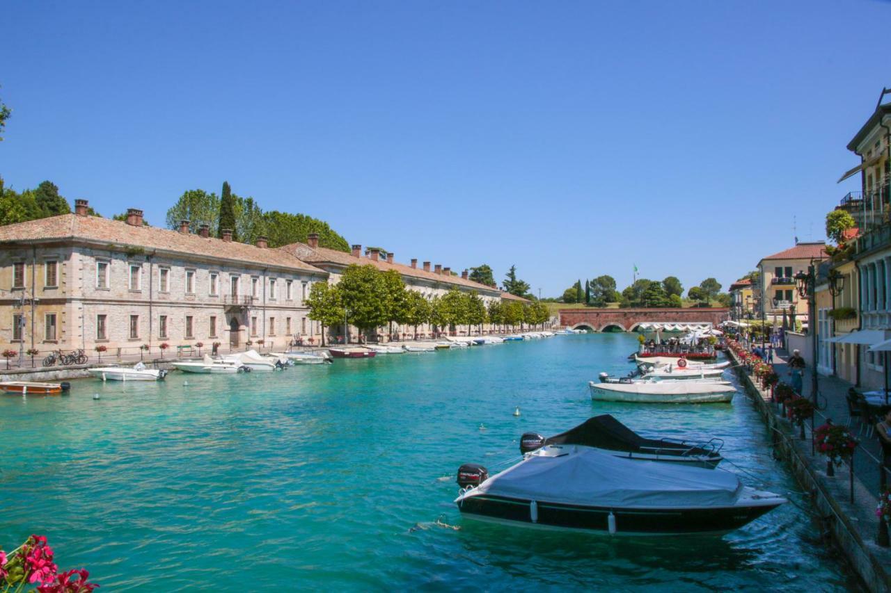 Affittacamere Le Finestre Sul Borgo Peschiera del Garda