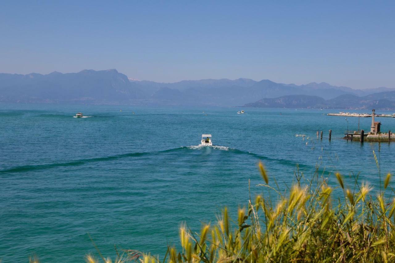 Affittacamere Le Finestre Sul Borgo Peschiera del Garda
